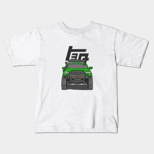 4Runner TRD Offroad adventures - Green Essential Kids T-Shirt